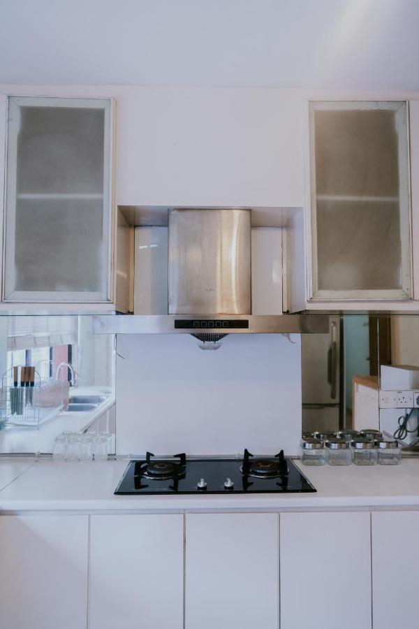 Petronella Apartment C1 Marina Court Kota Kinabalu Dış mekan fotoğraf
