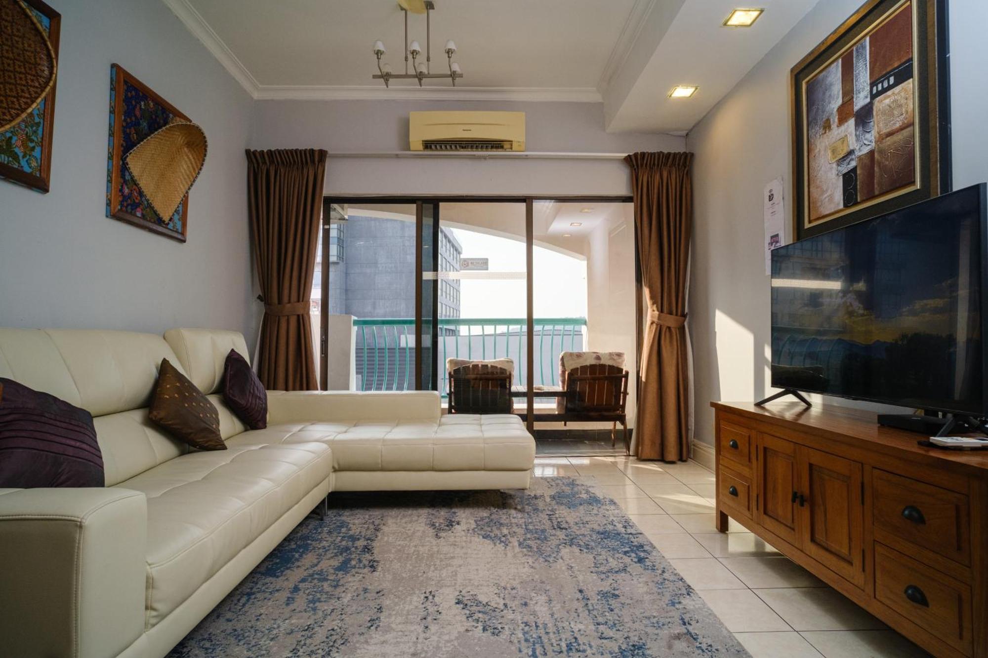 Petronella Apartment C1 Marina Court Kota Kinabalu Dış mekan fotoğraf